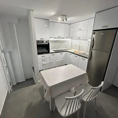 Angel Салоники